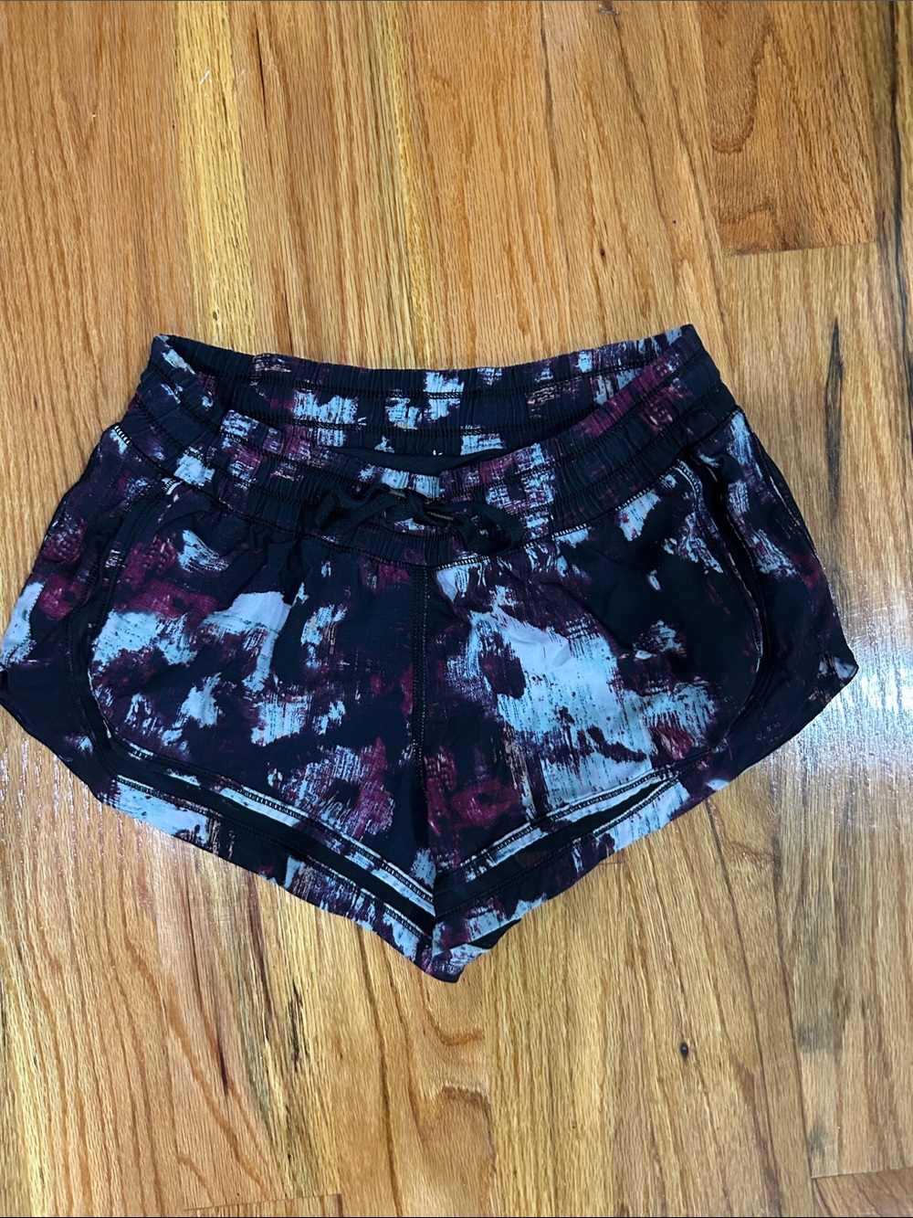 lululemon athletica Black Maroon Abstract Athletic Shorts
